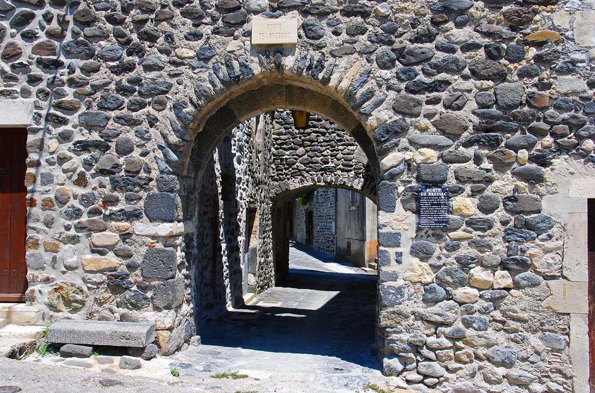 la Porte de Bressac - Hameau de la Roche